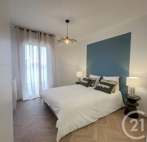 Appartement T4 à vendre  4 pièces - 89,35 m 2   THEIX NOYALO  - 56