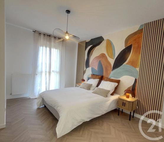 Appartement T4 à vendre  4 pièces - 89,35 m 2   THEIX NOYALO  - 56