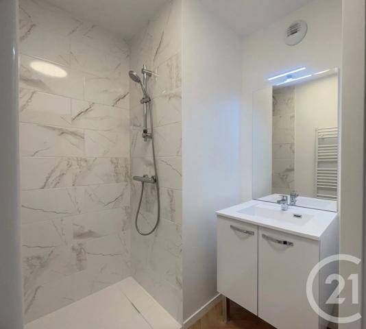 Appartement T4 à vendre  4 pièces - 89,35 m 2   THEIX NOYALO  - 56