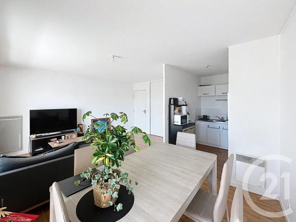 Appartement T3 à vendre  3 pièces - 58,91 m 2   VANNES  - 56