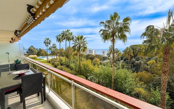 Appartement à vendre    2 pièces • 42,58 m2 Vallauris