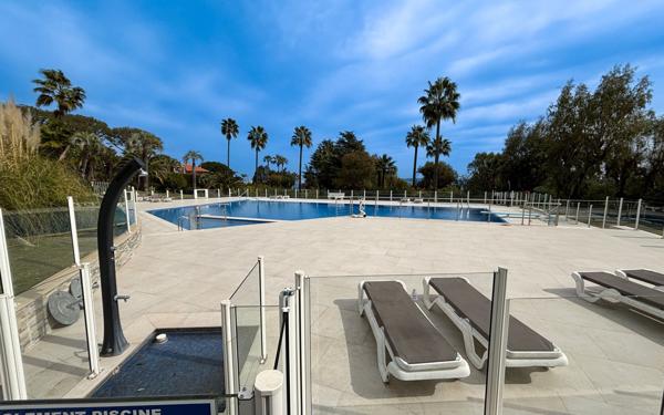 Appartement à vendre    2 pièces • 42,58 m2 Vallauris