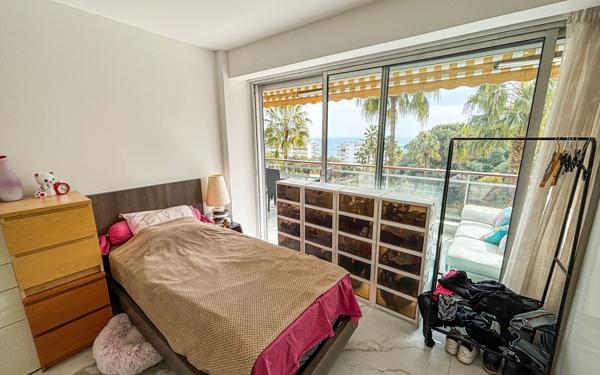 Appartement à vendre    2 pièces • 42,58 m2 Vallauris