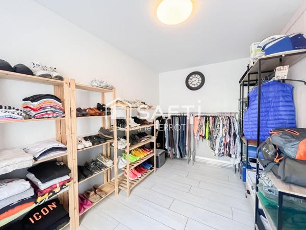 Un duplex lumineux qui se vit comme une maison, avec jardin .