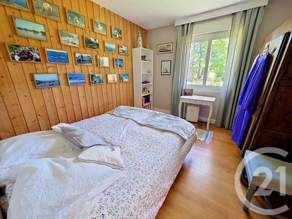 Maison à vendre  6 pièces - 215 m 2   PLOEMEUR  - 56