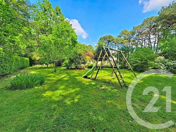 Maison à vendre  6 pièces - 215 m 2   PLOEMEUR  - 56