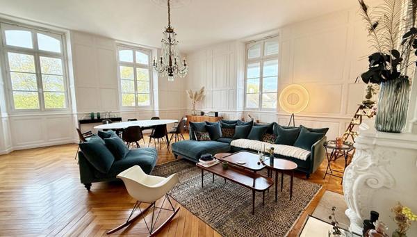 A VENDRE APPARTEMENT - ANCENIS SAINT GEREON - 5 pièces 166 m²