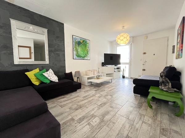 Hypercentre ! Maison Bruz 6 pièces environ 115 m2 (132 au sol) - Jardin plein SUD au calme -