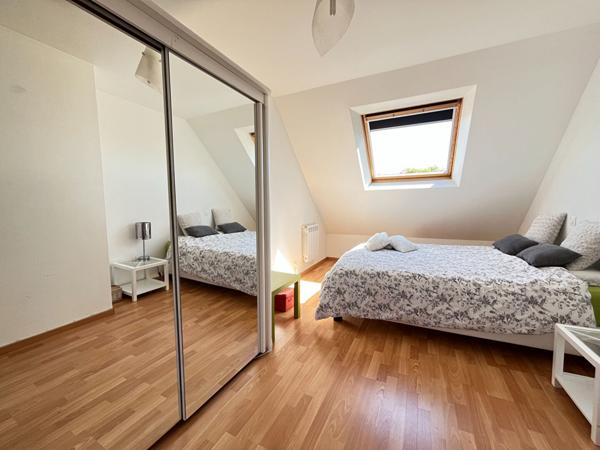 Hypercentre ! Maison Bruz 6 pièces environ 115 m2 (132 au sol) - Jardin plein SUD au calme -