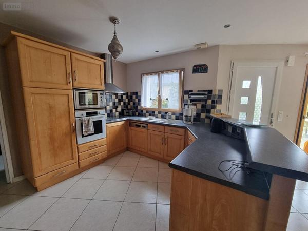 Maison à vendre à Saint-James dans la Manche (50240), ref : MA578