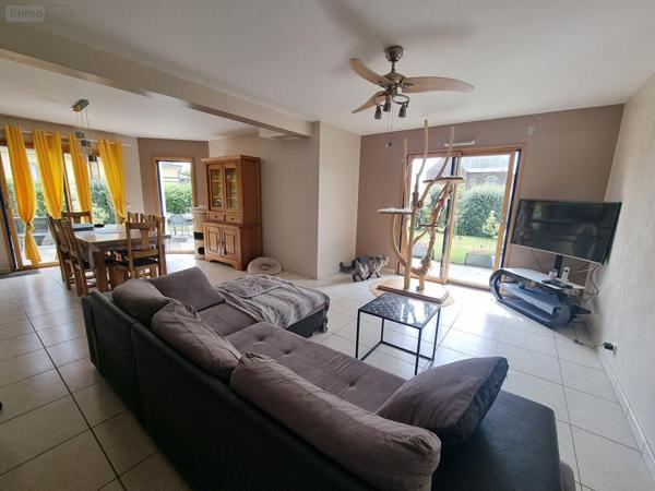 Maison à vendre à Saint-James dans la Manche (50240), ref : MA578