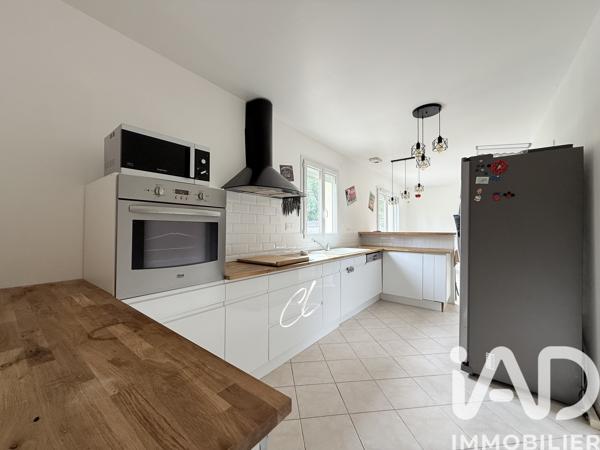 Maison à vendre 6 pièces 123 m² Moret-Loing-et-Orvanne