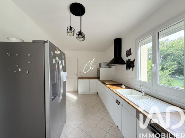 Maison à vendre 6 pièces 123 m² Moret-Loing-et-Orvanne