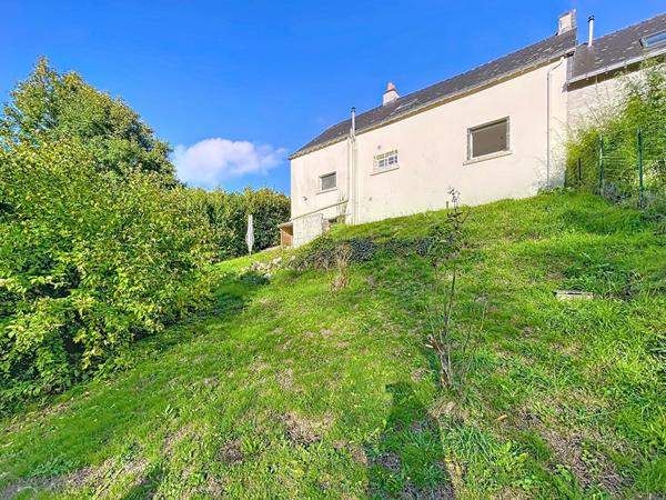 À vendre - Maison située à Marzan, 4 pièces, 80 m2 à rénover.