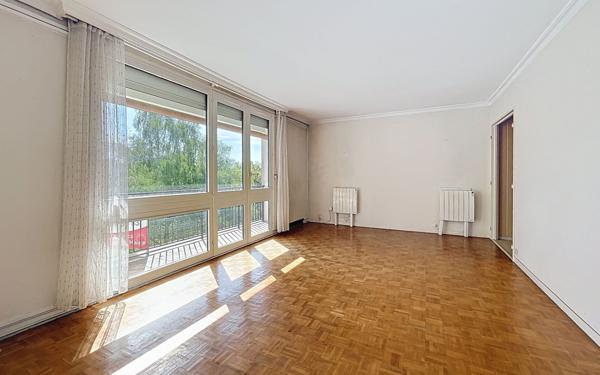 Appartement à vendre    5 pièces • 100,28 m2 Yerres