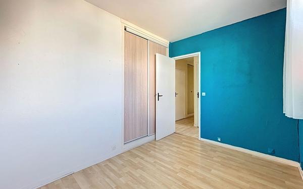 Appartement à vendre    5 pièces • 100,28 m2 Yerres
