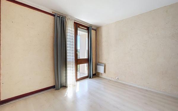 Appartement à vendre    5 pièces • 100,28 m2 Yerres