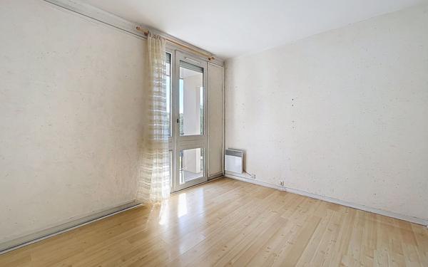 Appartement à vendre    5 pièces • 100,28 m2 Yerres