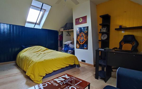 Maison à vendre    6 pièces •  Écaquelon