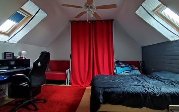 Maison à vendre    6 pièces •  Écaquelon