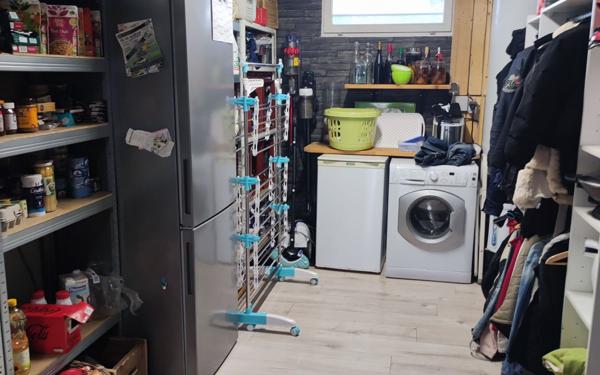 Maison à vendre    6 pièces •  Écaquelon