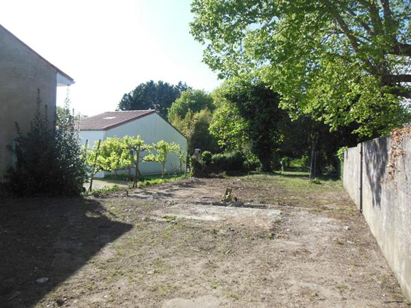 Maison à rénover de 58 m² env. sur terrain de 540 m² env
