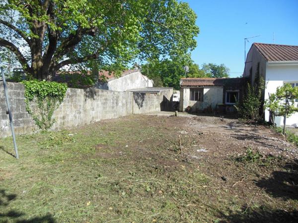 Maison à rénover de 58 m² env. sur terrain de 540 m² env