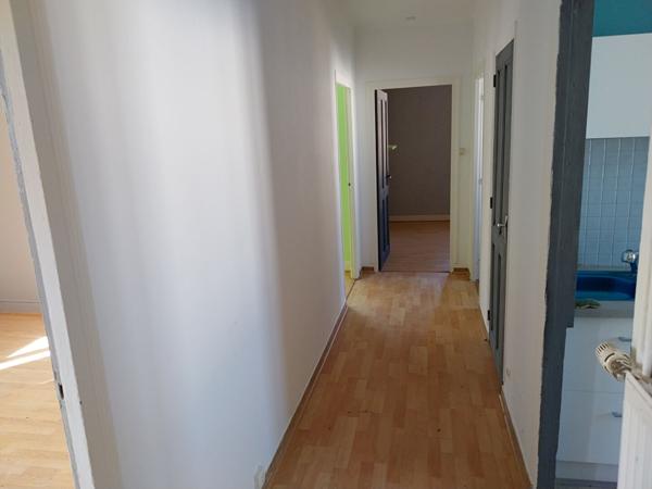 Appartement Gray 4 pièce(s)