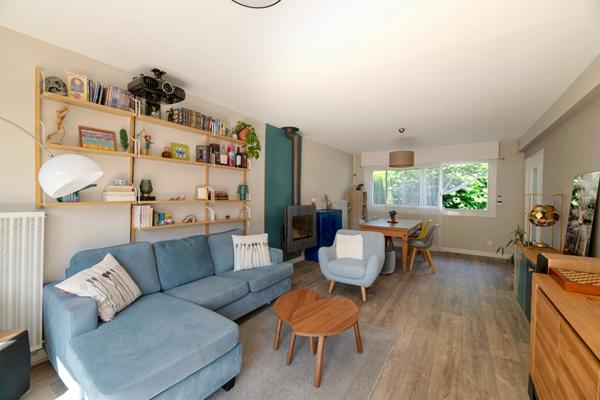 Maison Thorigne-fouillard PAS DE VIS A VIS / JARDIN VERDOYANT / CHAMBRE EN BAS / SEJOUR TRAVERSANT.