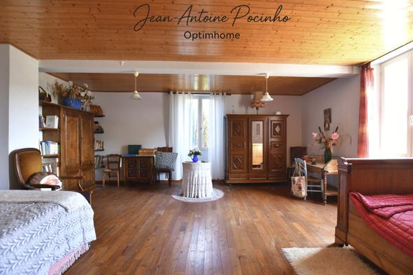 Corps de ferme à vendre 6 pièces  (65)