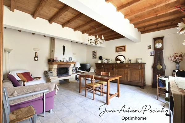 Corps de ferme à vendre 6 pièces  (65)