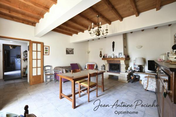 Corps de ferme à vendre 6 pièces  (65)