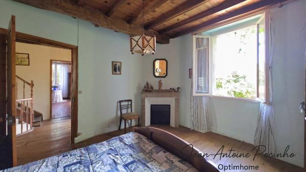 Corps de ferme à vendre 6 pièces  (65)