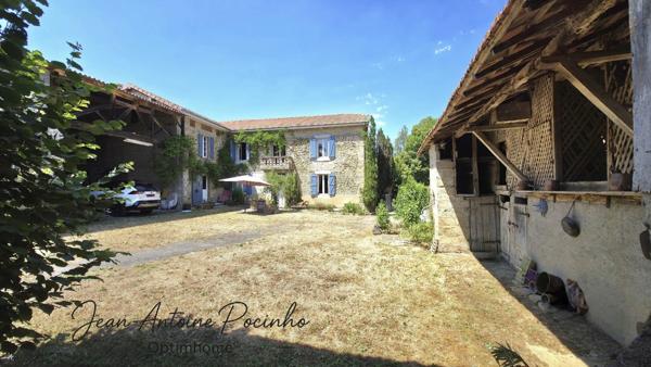 Corps de ferme à vendre 6 pièces  (65)