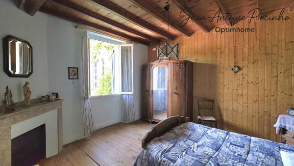Corps de ferme à vendre 6 pièces  (65)