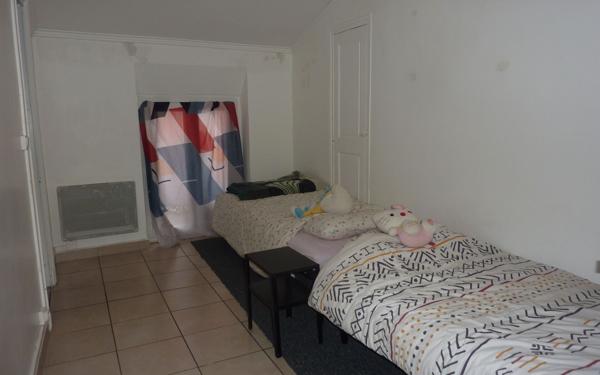 Immeuble à vendre    10 pièces •  Béziers