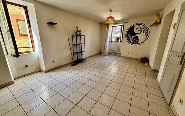 Appartement à vendre    3 pièces • 52,19 m2 Tallard