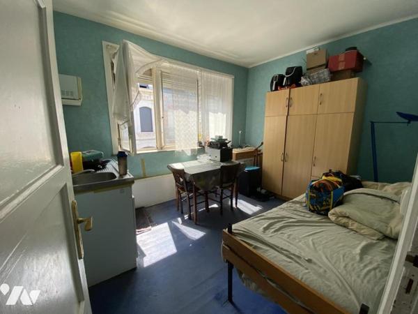 A VENDRE MAISON AVEC JARDIN ET GARAGE PRES DU PARC BARBIEUX A ROUBAIX