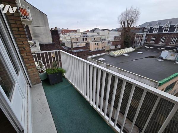 LILLE VAUBAN - APPARTEMENT DE 112 M2 AVEC GARAGE, CAVES, BALCON ET  ASCENSEUR