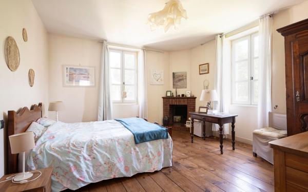 Maison à vendre    5 pièces •  Saint-Sever