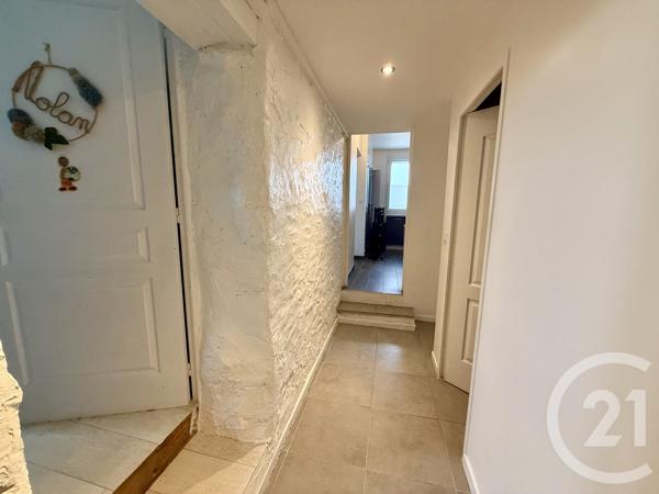 Maison à vendre  6 pièces - 410 m 2   SAUJON  - 17