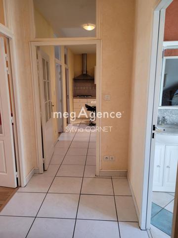 Appartement à LAGNIEU, 01150 - 5 pièces 103m²