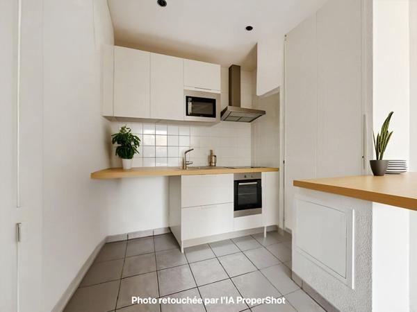 À VENDRE- Appartement T2 de 34 m² dans résidence arborée avec tennis