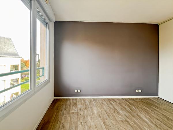 À VENDRE- Appartement T2 de 34 m² dans résidence arborée avec tennis