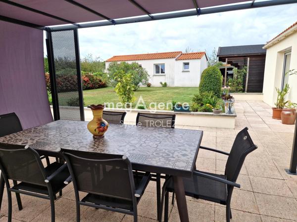 Maison à SAINT-MATHURIN, 85150 - 5 pièces 119m²