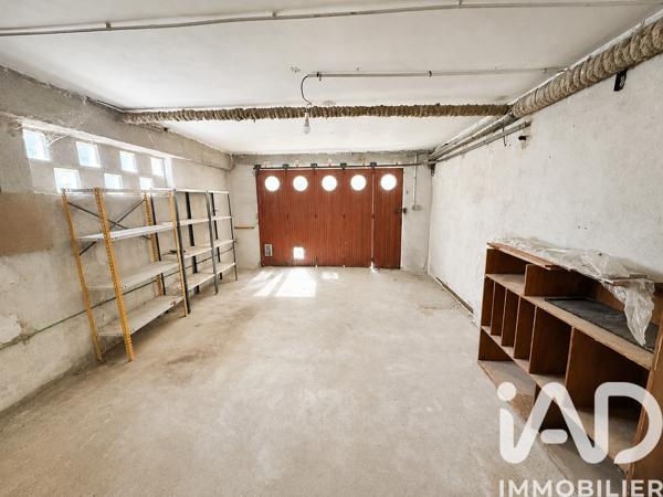 Maison à vendre 3 pièces 82 m² Nîmes