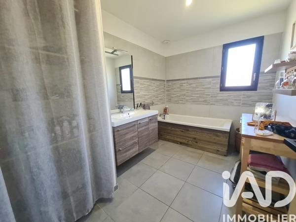 Maison à vendre 4 pièces 104 m² Escatalens