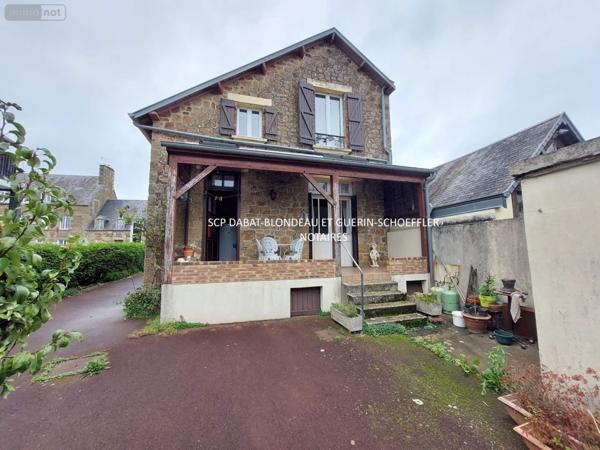 Maison à vendre à Saint-Hilaire-du-Harcouët dans la Manche (50600), ref : 8317