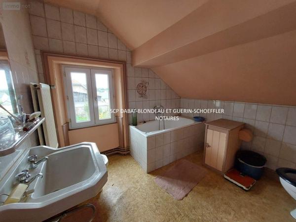 Maison à vendre à Saint-Hilaire-du-Harcouët dans la Manche (50600), ref : 8317