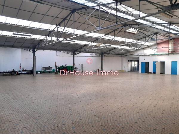 Commerce à louer 5 pièces de 800 m²